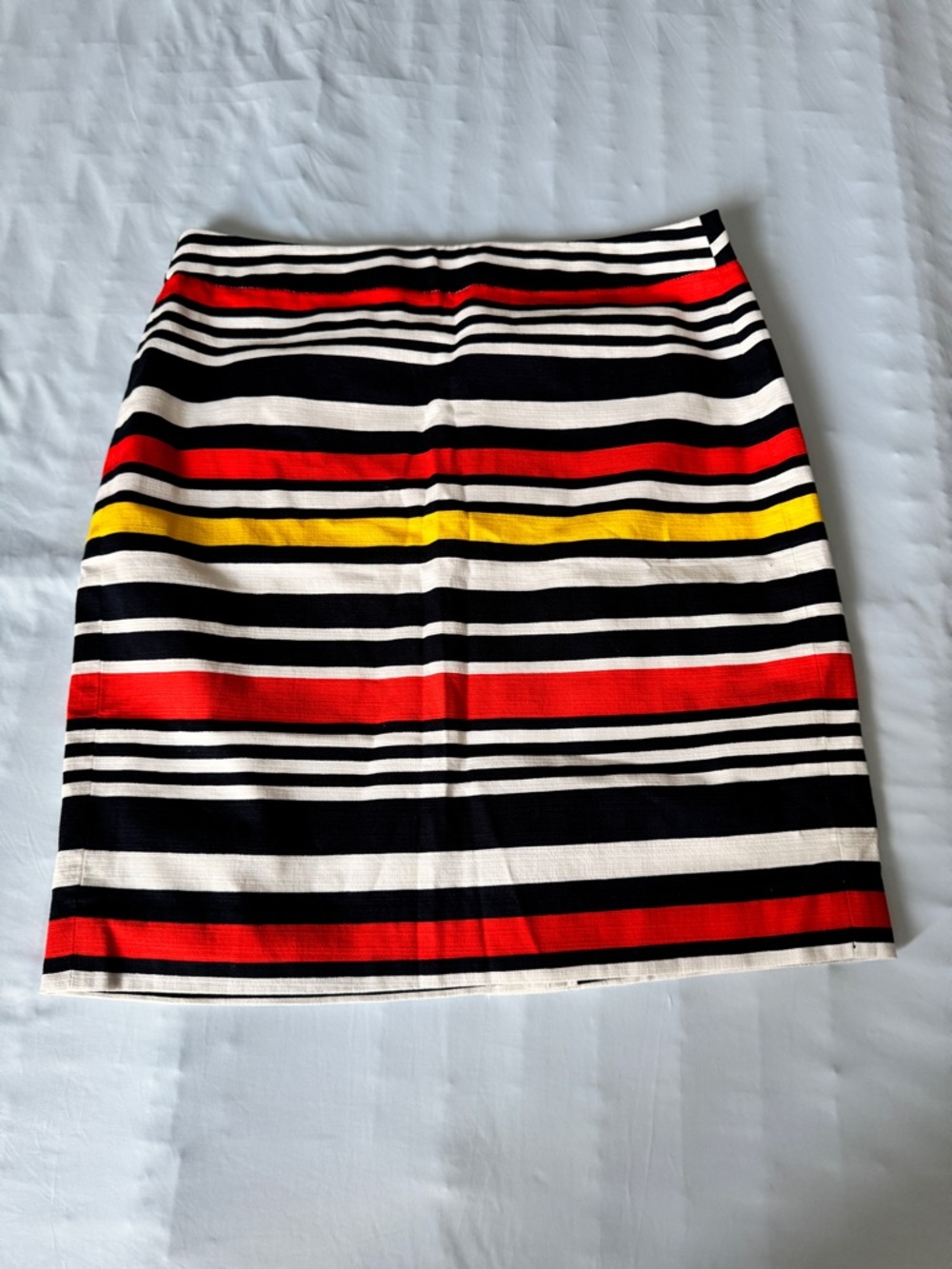 Banana Republic Size 8 Striped Black, White, Red & Yellow Knit Pencil Skirt